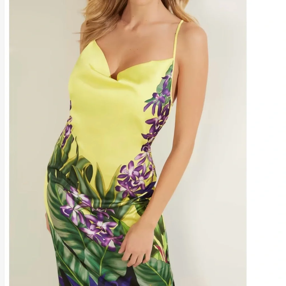 GUESS DRESS - Picture 4 of 5